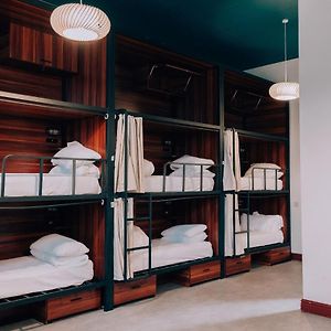 10-Bed Mixed Dormitory Room